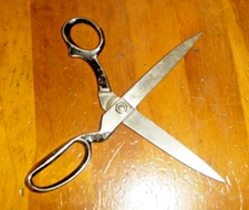 Clauss USA Fremont Ohio #330 Tailoring Scissors Shears 10.5"  long Embossed Old