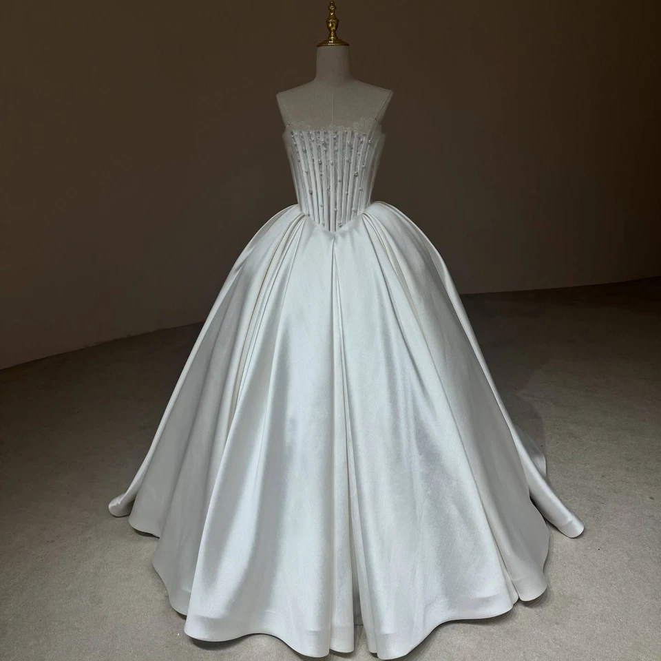 Elegantes Vestidos de Novia con Perlas Hombro Descubierto Vestido de Novia Satén Vestidos de Baile Foto 2 de 4