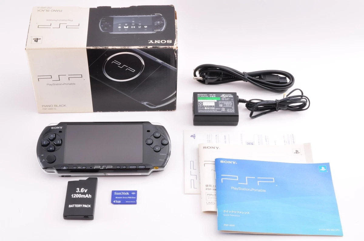 Sony PlayStation Portable PSP 3000 PB Piano Black Console Boxed VG Works  fine