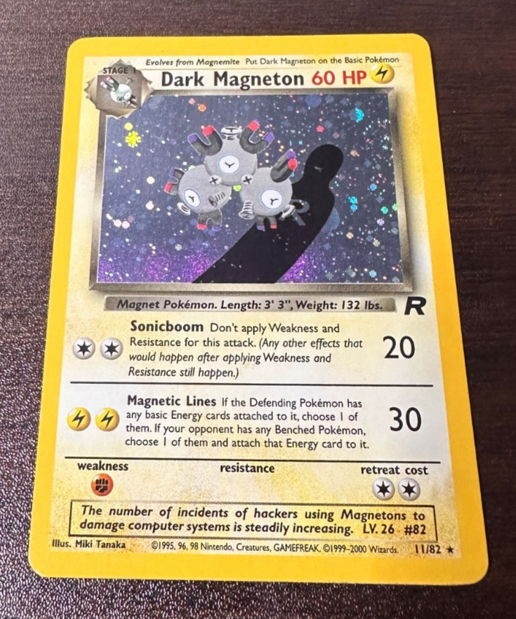 Pokemon Dark Magneton 11/82 Team Rocket Holo LP - SWIRL