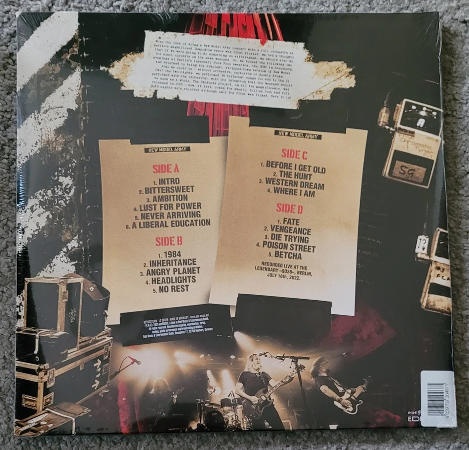 New Model Army / NEW MODEL ARMY - LIVE SO36 (LTD. BLACK 2LP WITH DOWNLOAD) / ea - Bild 2 von 3