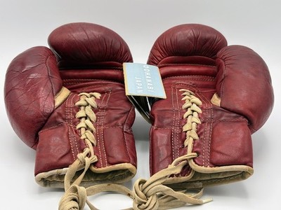 Winning Boxing Gloves 8oz RED Vintage Old Logo Lace up Used Japan