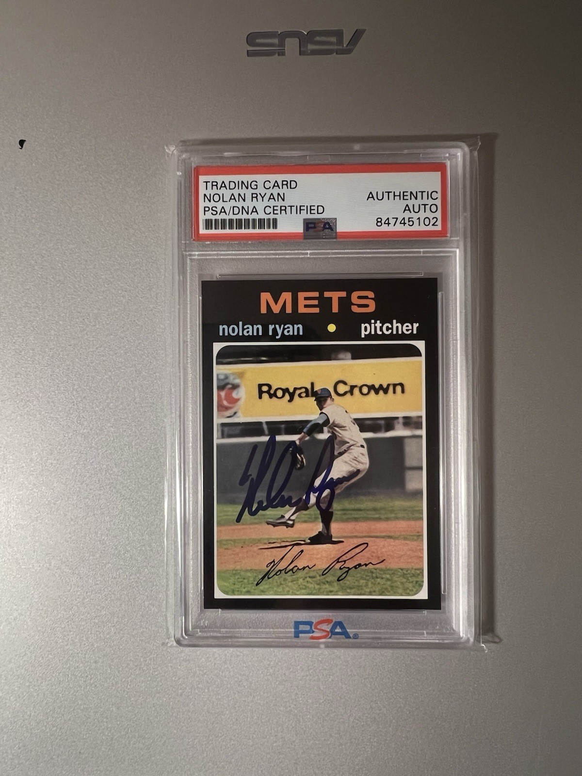 Nolan Ryan PSA/DNA Certified Authentic Auto Trading Card Berger’s Best view 1