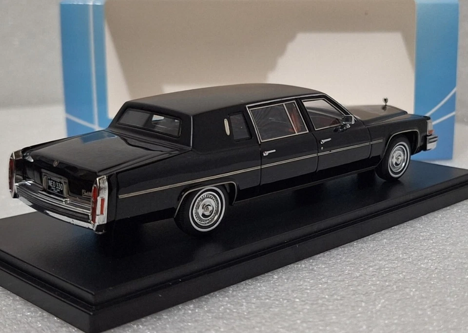 Cadillac Fleetwood Formal Limousine 1980 Black 1:43 Neo 45330 EXTREMELY RARE!! - Image 2 of 4