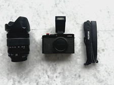 Great Condition - Fujifilm X-E4  XF 18-135mm Lens Kit  mini-flash