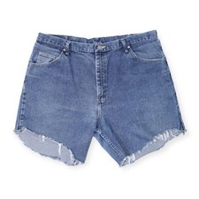 Wrangler Women Vintage High Waist Raw Hem Cut Off Denim Jean Shorts Size 42x7.5