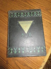 1930 MICHIGANENSIAN    U OF M    YEARBOOK   UNIVERSITY OF MICHIGAN- Wolverines