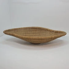 Vtg Wicker Oval Basket Woven Curved Large Decore Brown Tan Storage Display