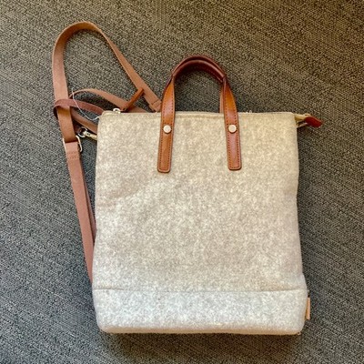 Jost Tasche/Rucksack aus Filz mit Lederbesatz