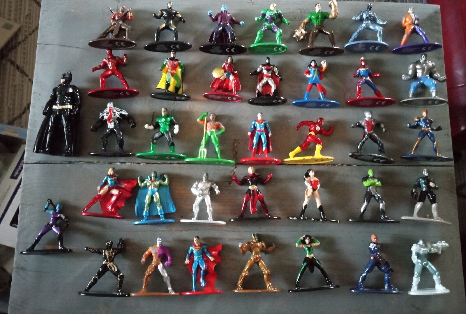 37 Jada Toys DC Comics Die-Cast Nano Metalfigs Lot superman wonder woman batman