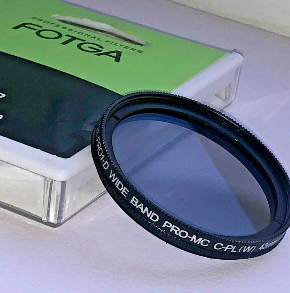 Fotga 43mm Pro1-D MC-C-PL(W) filter with case, made in Japan, good condition - Image 4 of 4