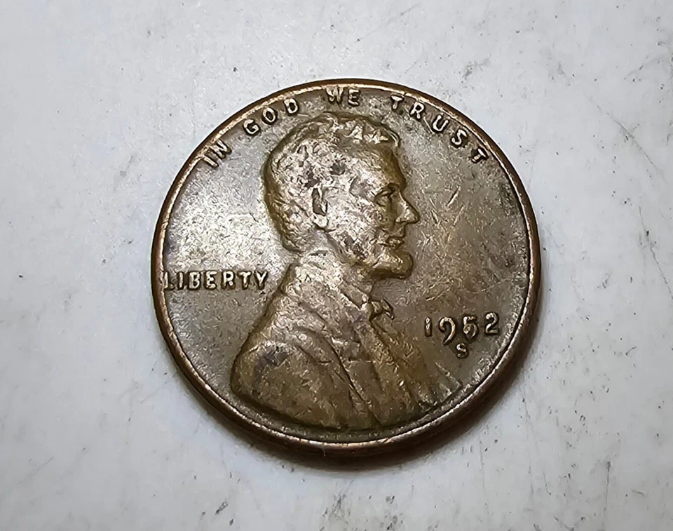 1952 S Wheat Penny with Date Error 1952 Misalignment error - Image 3 of 4