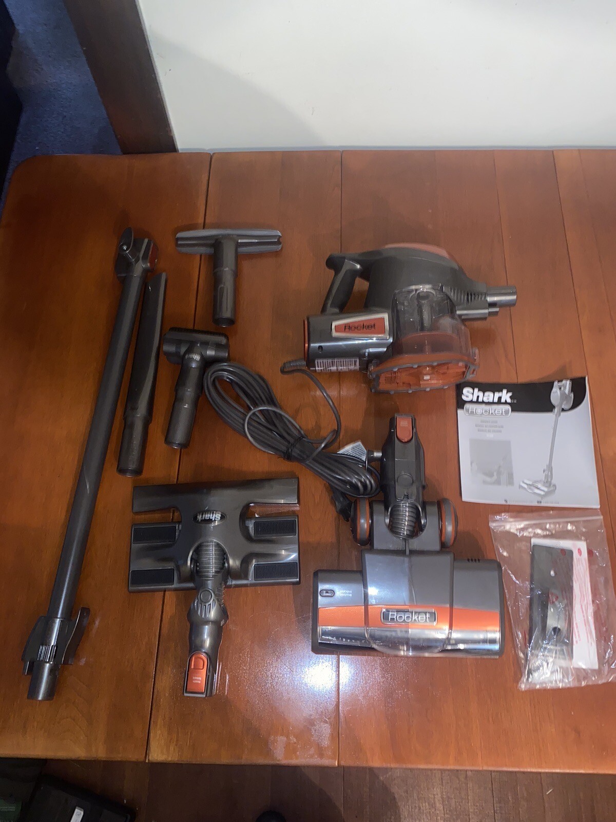 NEW SHARK HV300 ROCKET STICK VACUUM UP RIGHT CORDED 4.2 AMP 500WATT SWIVEL STEER 622356534963 eBay