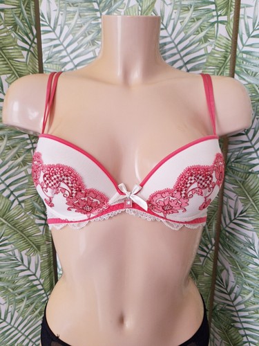 LISE CHARMEL SOUTIEN GORGE TAILLE 85C MODELE MAGIC SEXY REF ACA5623