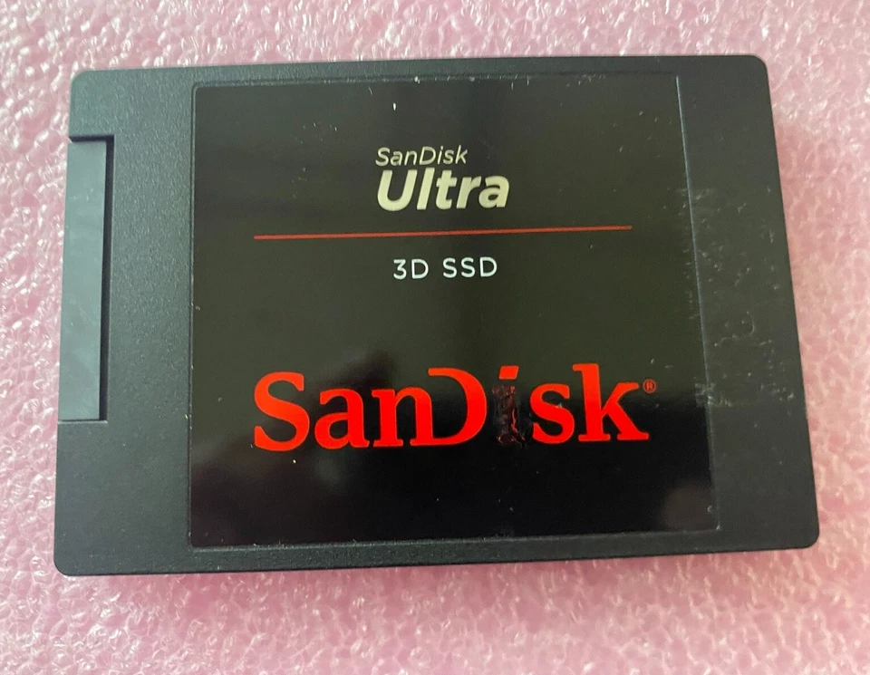 SanDisk Ultra 3D SSD 250GB SDSSDH3-250G SATA 6gbs 2.5" Solid State Drive - Image 2 of 2