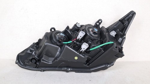 Nice! 2011-2017 Lexus CT200h Front RH Right Passenger Side Headlight Halogen OEM - Picture 6 of 9