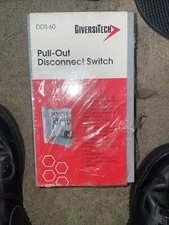 NEW Diversitech DDS-30 Pull-Out Disconnect Switch 30A Fusible New Free Shipping