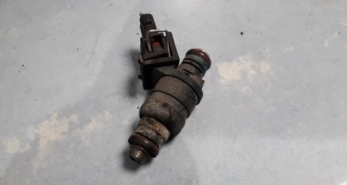 Volkswagen Golf 1999 Fuel Injector 037906031AA, Genuine #728649-53
