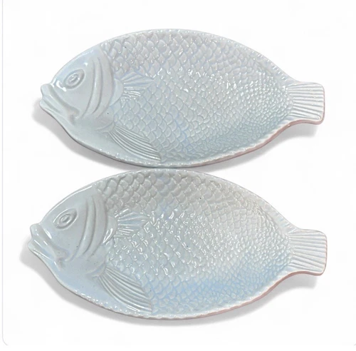 2 McCoy Islander Blue White Fish Platter USA Pottery Beach Seashore Sea Ocean