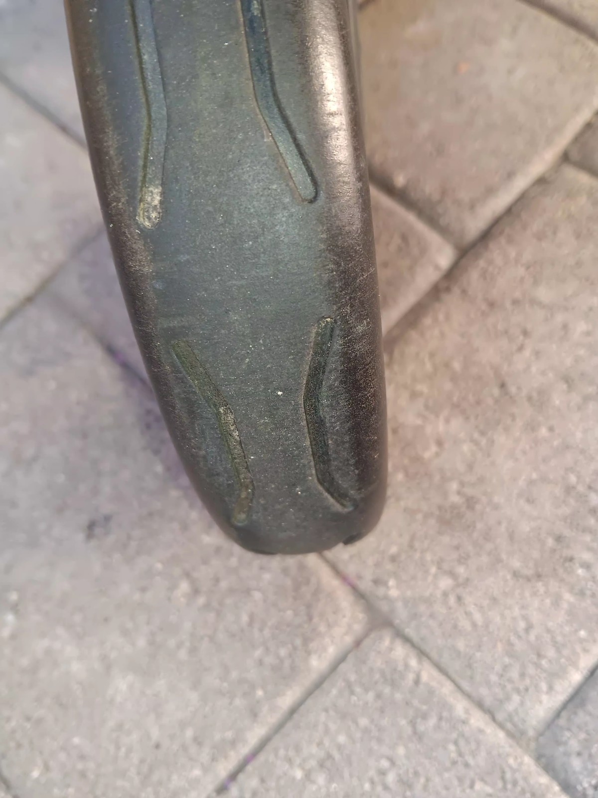 ONE (1) UPPAbaby Vista V1 Made After 2015  V2  Stroller Replacement Front Wheel