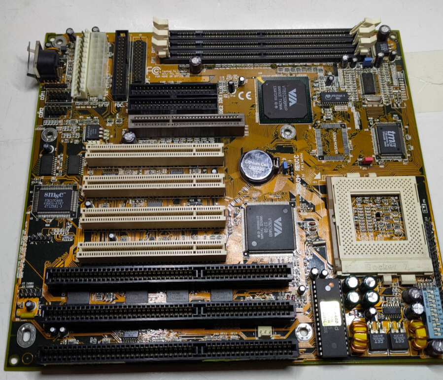 HOT Super Socket 7 Motherboard DFI P5BV3+ Rev: C (VIA MVP3) AGP