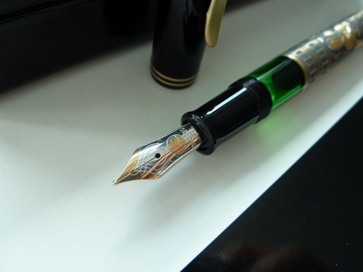 Pelikan Toledo M700 Füllfederhalter – Exklusive Special Edition In Silber & Gold