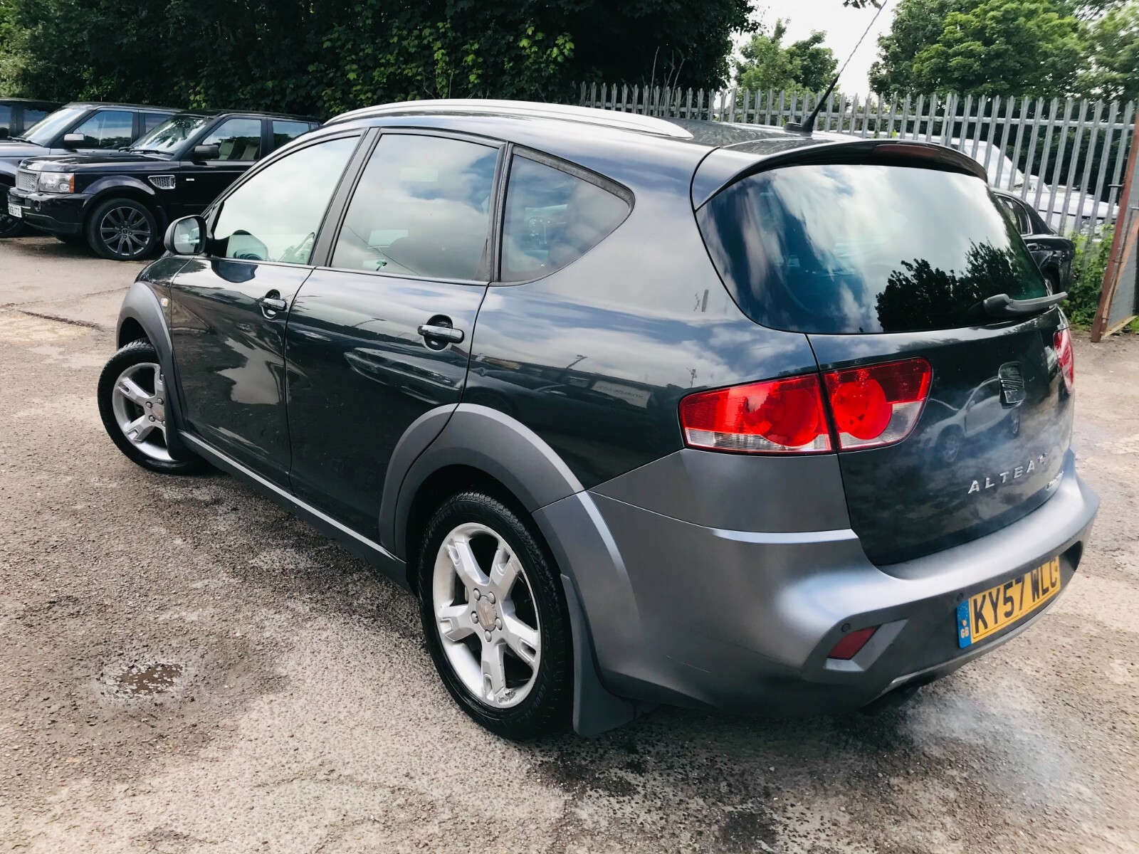 Image 1 - 57 REG SEAT ALTEA XL 2.0 FREETRACK 4 TDI 170,  4WD, REAR ENTERTAINMENT,