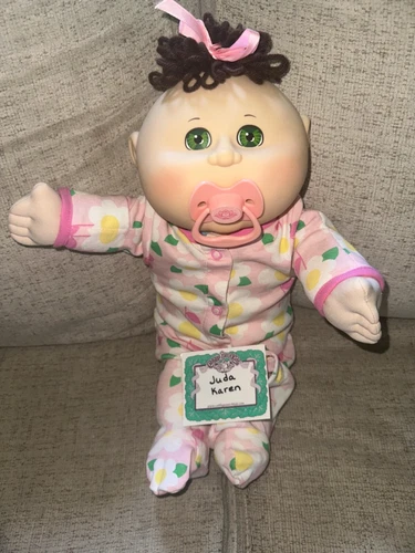 Cabbage Patch Newborn Babyland  2008 Play Along Autograph Double Signatures  241
