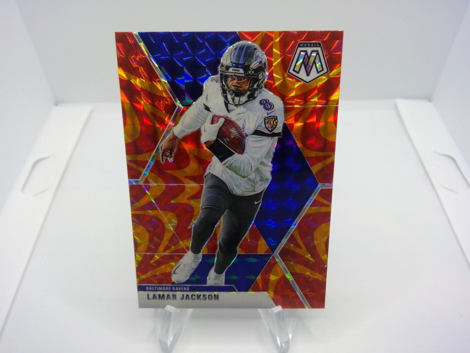 2020 Panini Mosaic Lamar Jackson Orange Reactive Prizm Baltimore Ravens #19