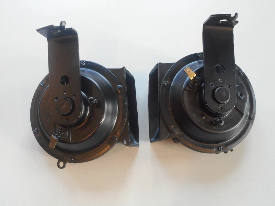 OEM Bronco Ford Truck 1966-72 High Low Horns Hi Lo Restored Originals Dated Nice - Image 4 of 4