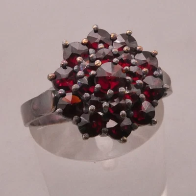 Ring Silber 900 vergoldet Prachtstück von einem Trachtenring mit Granat - Bild 1 von 4