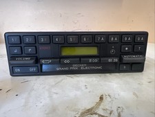 81-85 Mercedes W126 300d Becker Grand Prix Radio Cassette Player 6129609 Parts 81-85 Mercedes W126 300d Becker Grand Prix Radio Cassette Player 6129609 Parts