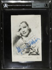 Marlene Dietrich Signed 5x7 Photo BECKETT Authenticated (Grad Collection)