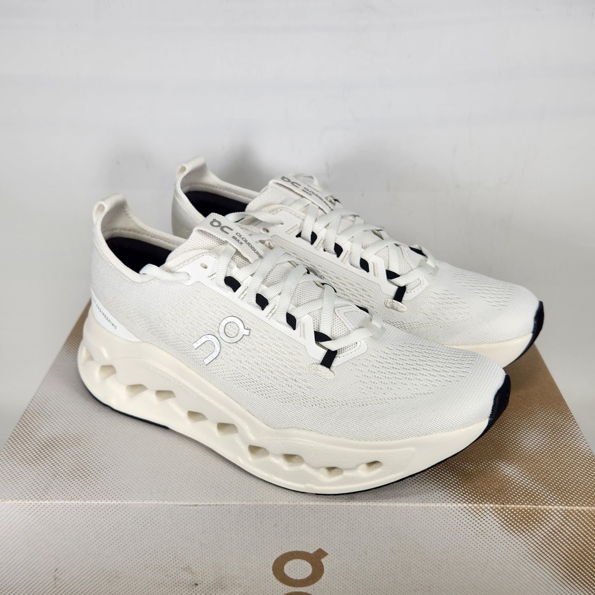 Size 9 - On Cloudsurfer Max - White / White - Womens | eBay