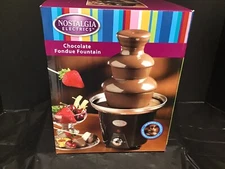 Nostalgia Mini Electric Chocolate Fondue Fountain Black 24 oz NIB