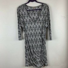 Banana Republic Size Medium Womans Dress Black White 3/4 Sleeve Ruched Side