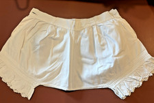 ANT WHITE COTTON PANTIES ON BAND WITH BUTTONHOLES - LG CHILD, GORGEOUS TRIM