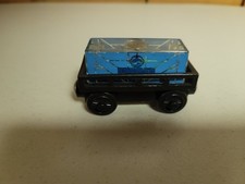 Thomas Wooden Railway Cargo Car With Magnetic Fish Cargo Vg Condition