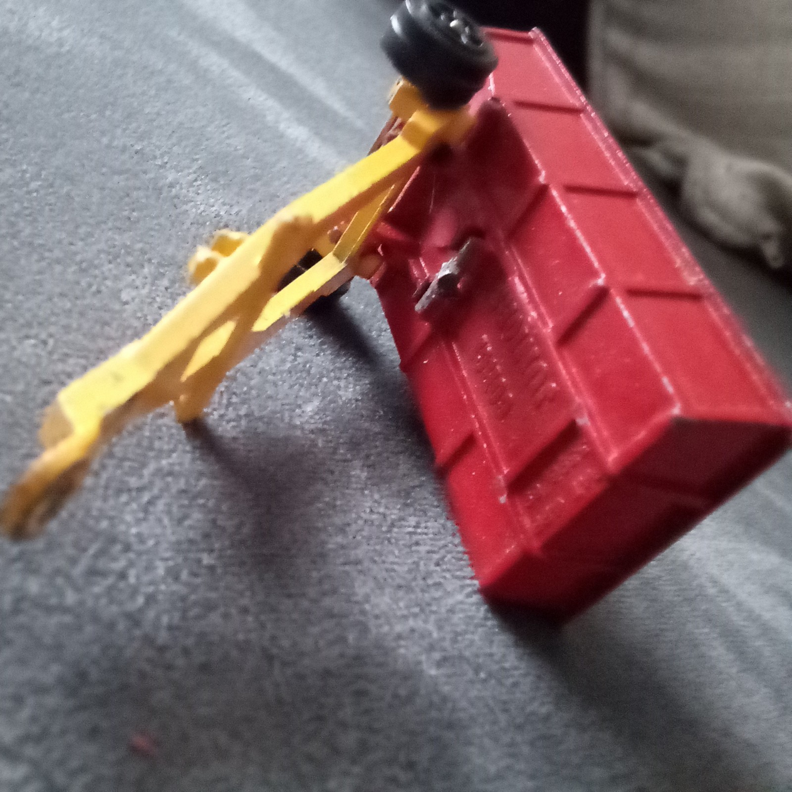 Picture 5 of 6