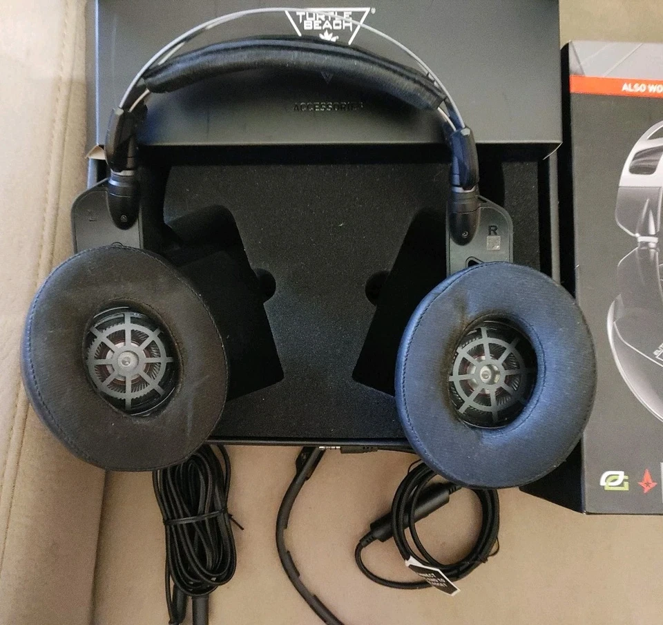 Turtle Beach Elite Atlas Gaming Headset Over Ear Cuffie PC PS4 XBOX Turtlebeach - Immagine 4 di 4