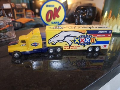 1998 DENVER BRONCOS SUPER BOWL XXX1I CHAMPS KENWORTH TRAILER/WHITE ROSE. LOOSE