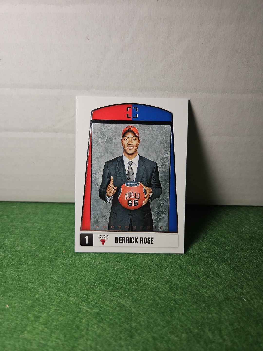 2021-22 PANINI PHOTOGENIC DERRICK ROSE FIRST NIGHT
