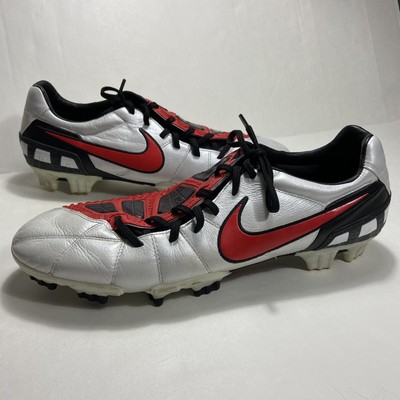 total 90 silver and red