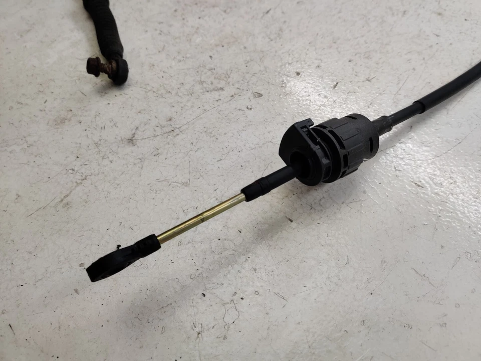 2005 LEXUS RX300 AUTOMATIC GEAR LINKAGE CABLE - Image 2 of 4