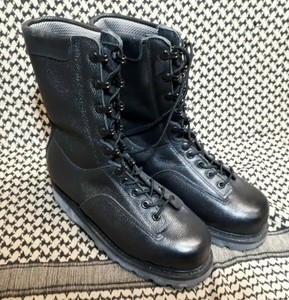 canadian combat boots