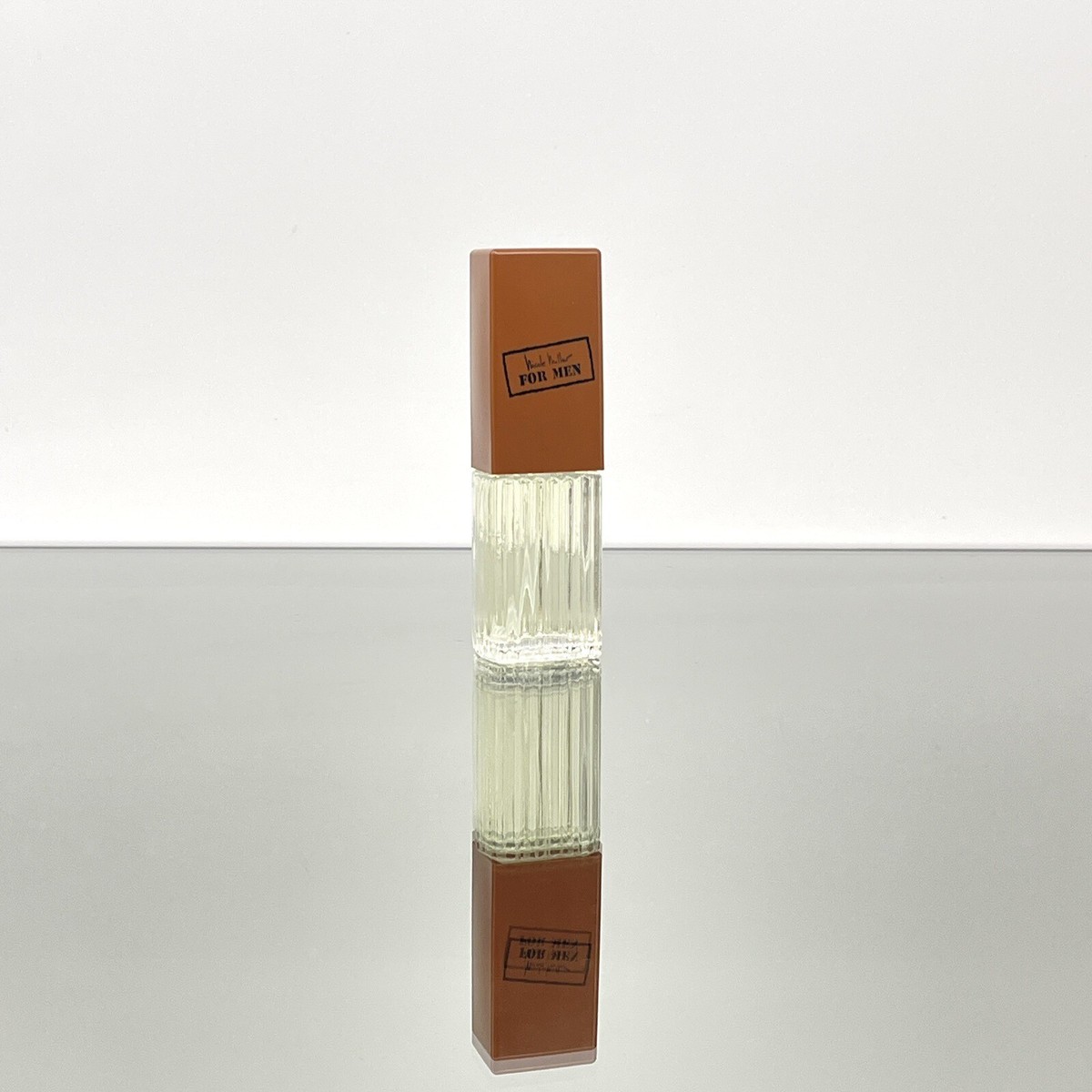 Nicole Miller for Men EDT 0.33oz-11ml Spray New Travel Mini Sample
