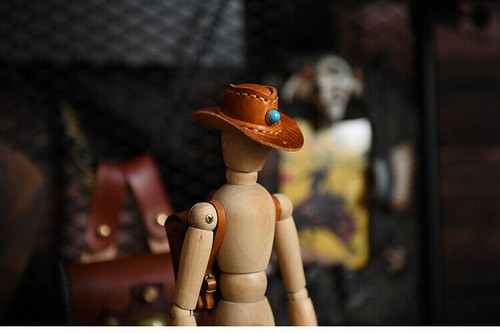 New handmade cowhide mini cowboy hat keychain leather pendant keychain gift - Picture 14 of 26