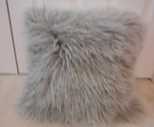 MON CHATEAU Luxury Light Gray Tibetan Lamb Fur Throw Pillow 17 x 17"