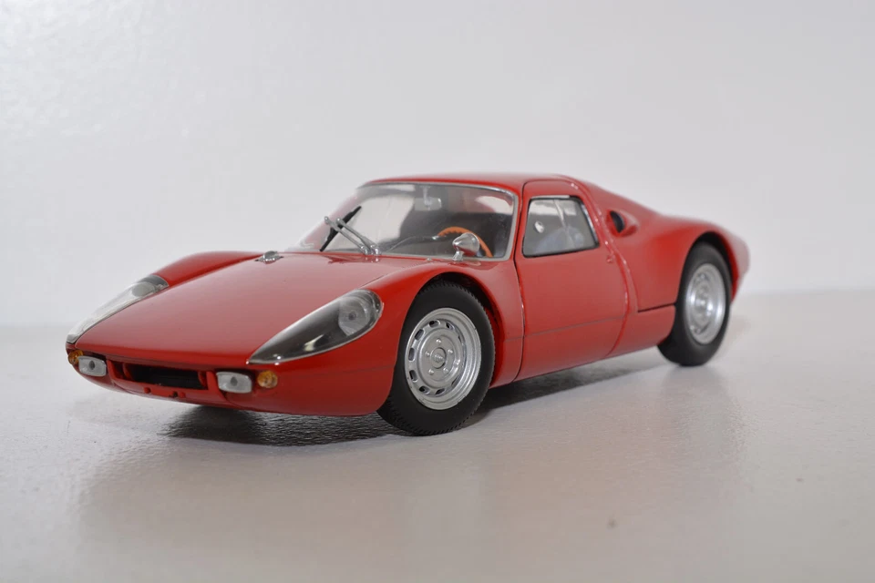 b55 1964 PORSCHE 904 GTS RED 1:18 MINICHAMPS VERY RARE
