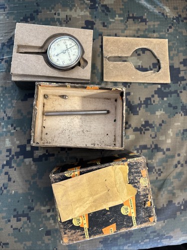 Machinist Tool: Brown & Sharpe Dial Indicator